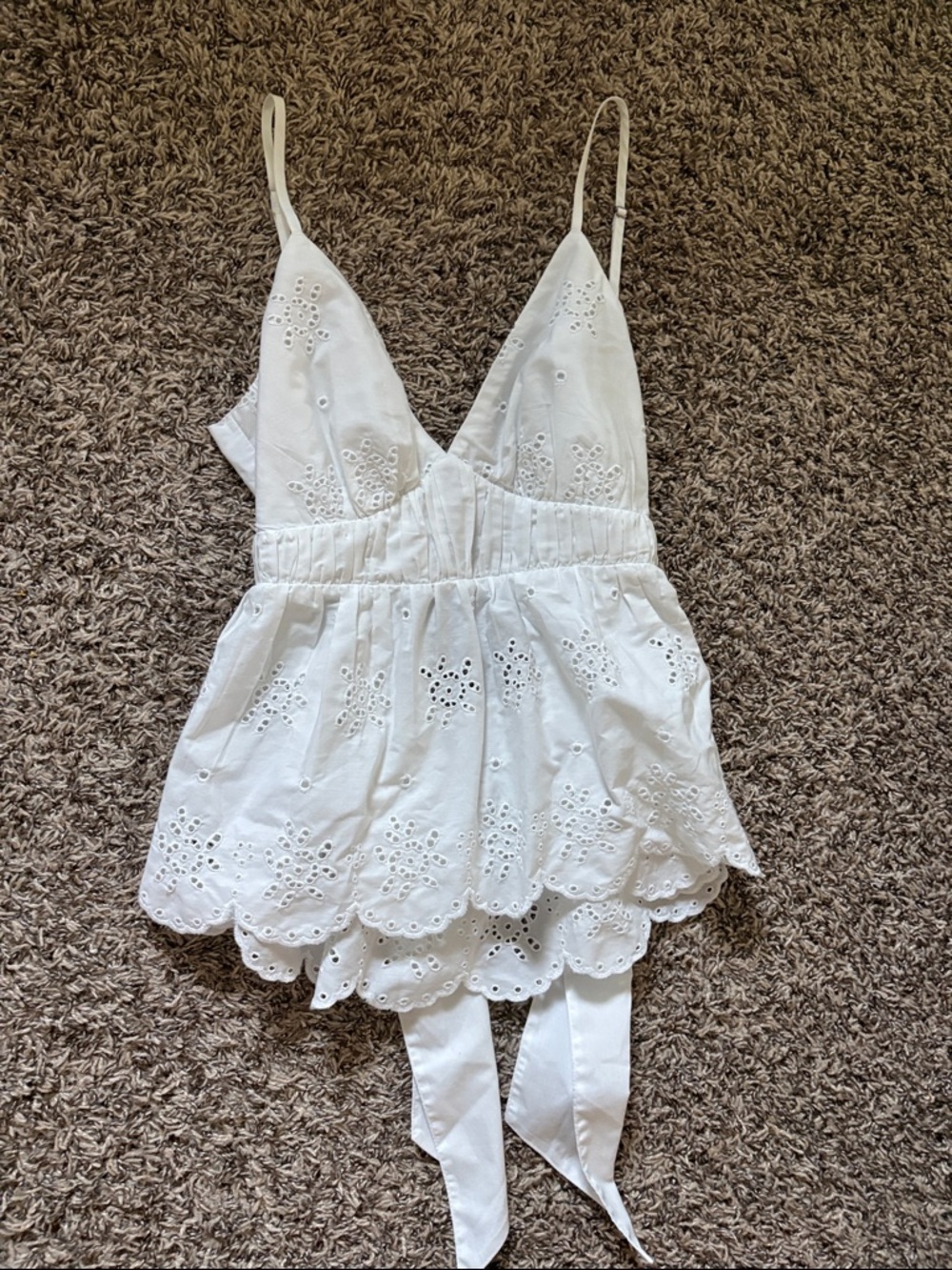 Abercrombie & Fitch White Eyelet Cami